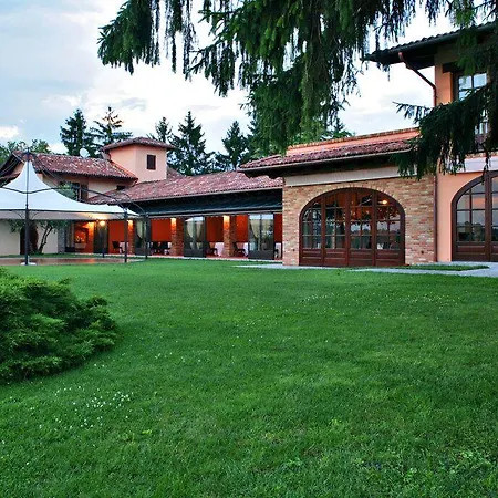 Hotel Tenuta Vecchio Castagno 3*