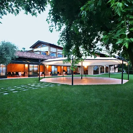 Tenuta Vecchio Castagno